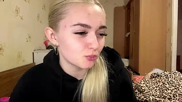 Sophia Blonde online show from 04-24-26, 04:42