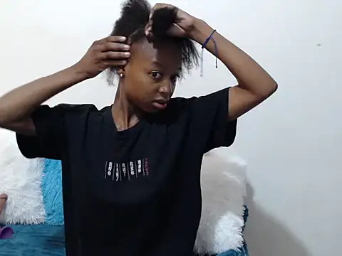 SexyPetite 22 online show from 06-06-26, 07:46