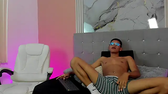 LexSin17 online show from 04-21-26, 07:39