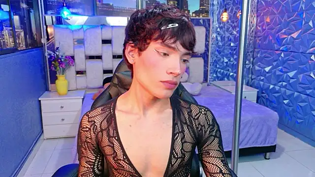 IsaacNovaa online show from 04-27-26, 08:29