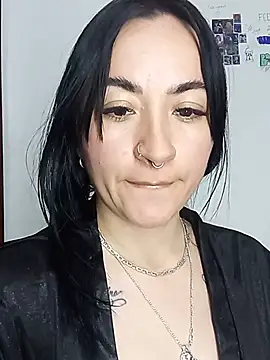 kimberly peter online show from 07-18-26, 02:16