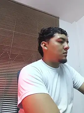 Itsdavidxxx online show from 04-18-26, 11:49