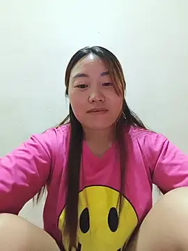 Snapshot of he-se-kin chatting on 05-26-26, 02:46 he-se-kin online show from 05-26-26, 02:46