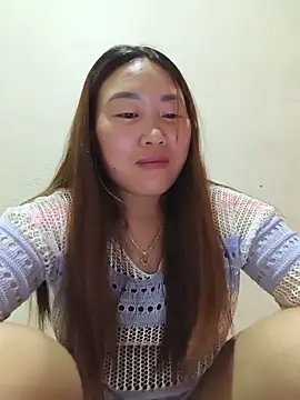 Snapshot of he-se-kin chatting on 06-17-26, 01:12 he-se-kin online show from 06-17-26, 01:12