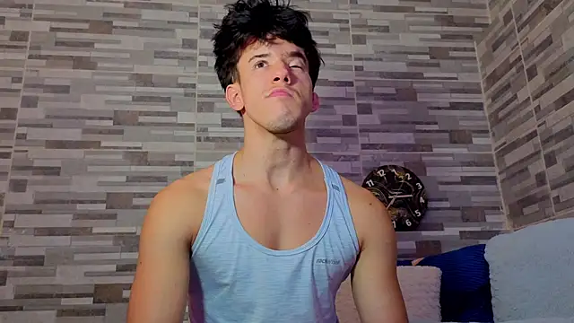 Snapshot of MAX_COOPER1 chatting on 03-28-26, 07:24 MAX COOPER1 online show from 03-28-26, 07:24