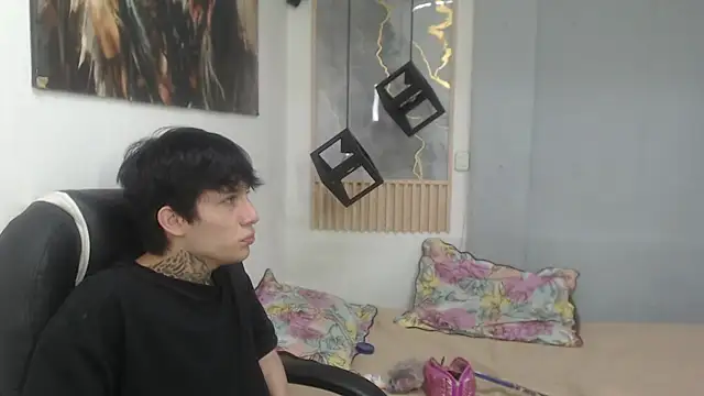 naty 18 online show from 06-11-26, 07:39