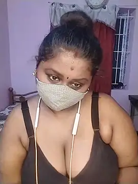 Snapshot of Tamil-Dhara chatting on 05-21-26, 06:15 Tamil-Dhara online show from 05-21-26, 06:15