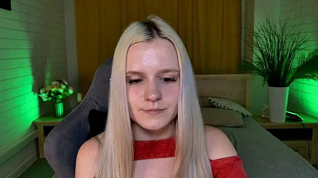 Snapshot of SherriButlers chatting on 06-27-26, 12:22 SherriButlers online show from 06-27-26, 12:22