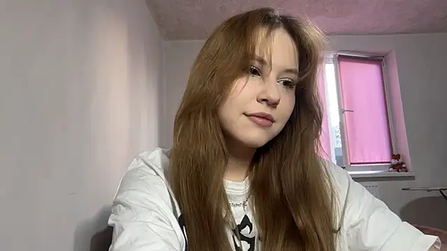 Snapshot of NyelleSpir chatting on 03-25-26, 03:29 NyelleSpir online show from 03-25-26, 03:29