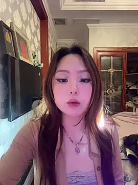 thelittlexx online show from 04-15-26, 08:10