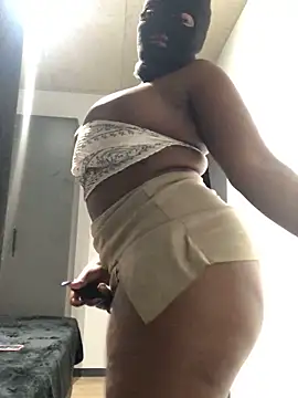 HornyMysteryx online show from 05-04-26, 07:21