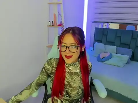 Sara Red X online show from 04-16-26, 03:40