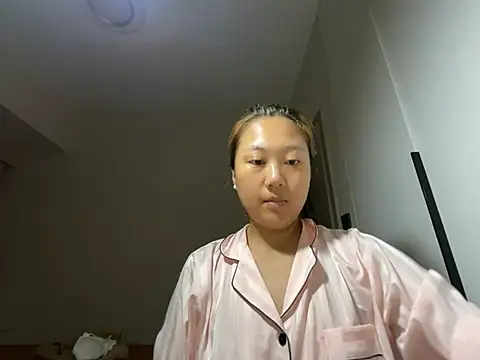 tutu512 online show from 06-20-26, 05:16