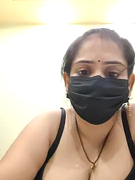 Snapshot of sonalidey5564 chatting on 07-01-26, 02:18 sonalidey5564 online show from 07-01-26, 02:18