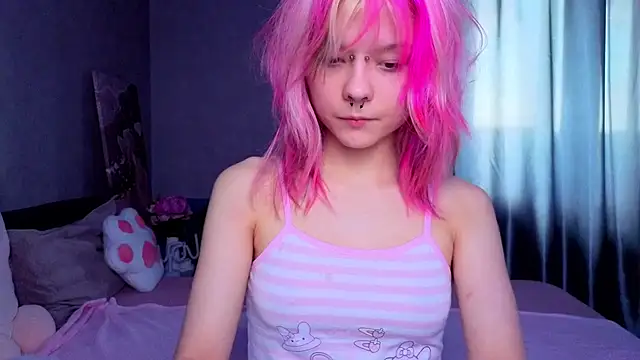 PerryKitty online show from 06-30-26, 03:35