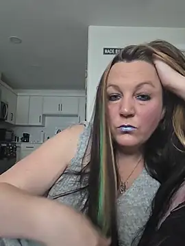 Queenemerald online show from 07-07-26, 08:35