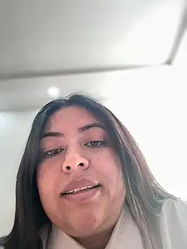 Snapshot of velen_09 chatting on 07-01-26, 12:18 velen 09 online show from 07-01-26, 12:18