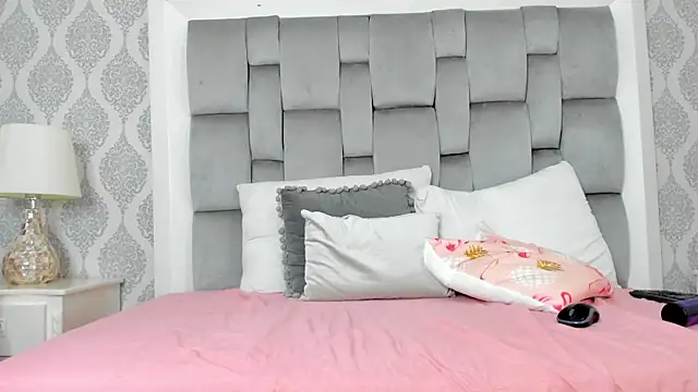valentina angel 1 online show from 04-16-26, 09:39