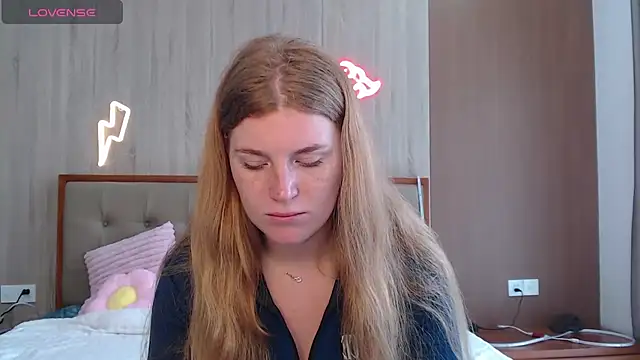 Carammelstorm online show from 04-30-26, 01:23