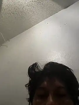 Snapshot of chocki7 chatting on 04-29-26, 04:44 chocki7 online show from 04-29-26, 04:44