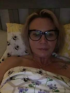 Milliethestylist online show from 04-29-26, 09:54