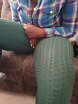 bigmumy online show from 05-23-26, 01:15