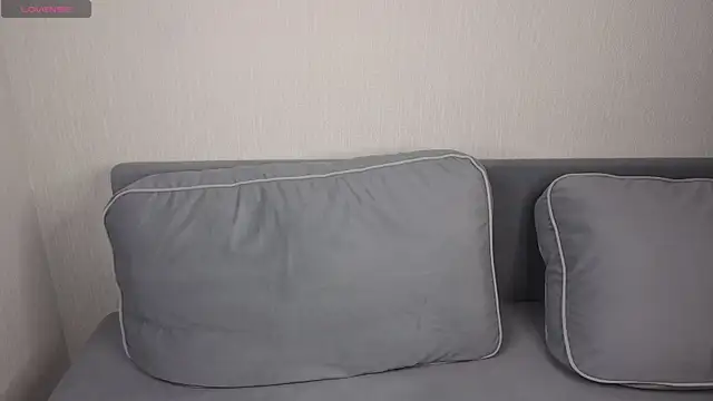 honey cherrry online show from 04-15-26, 01:34