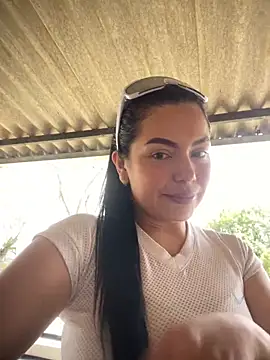 Cami olarte online show from 06-14-26, 03:03