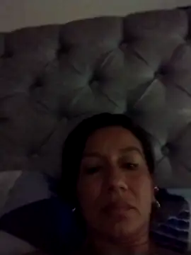 Snapshot of danna_tt chatting on 08-06-26, 02:57 danna tt online show from 08-06-26, 02:57