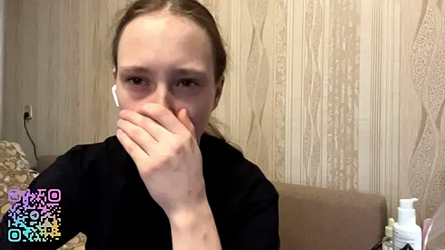 JayneJuly online show from 04-27-26, 02:20