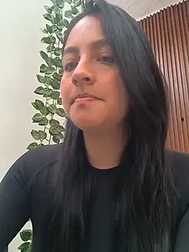 SophiaCastro09  online show from 05-15-26, 02:35