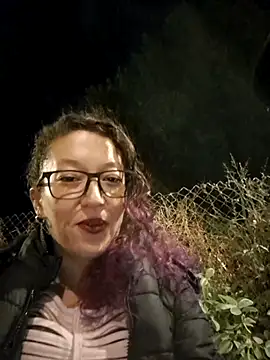 melanyhotshow online show from 03-31-26, 04:24