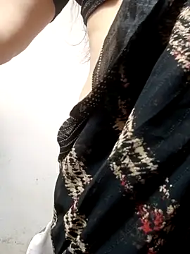 Sexyy Bhabhi 143 online show from 05-06-26, 03:46