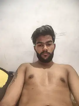 Snapshot of Sid967r chatting on 03-27-26, 07:02 Sid967r online show from 03-27-26, 07:02