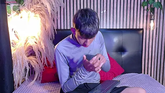 Tommy Fox online show from 04-08-26, 12:49