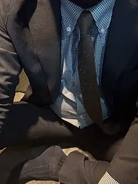 Snapshot of RYUICHI_1919 chatting on 04-06-26, 10:38 RYUICHI 1919 online show from 04-06-26, 10:38