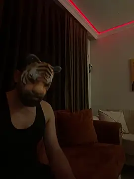 sena060 online show from 04-15-26, 07:43