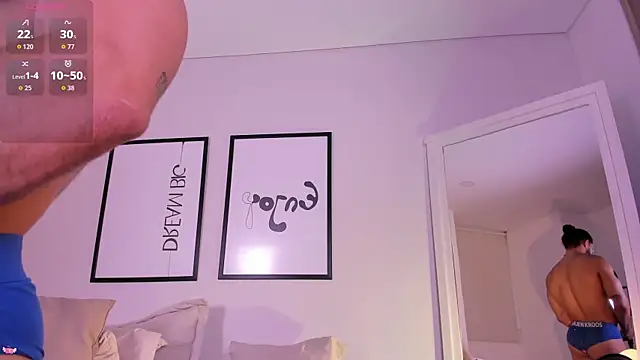 Max strong01 online show from 04-06-26, 10:44