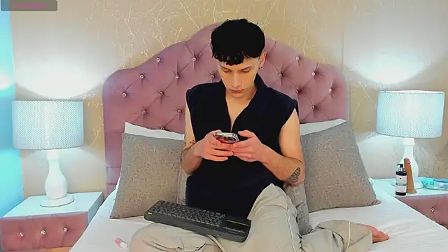 LephyStar online show from 06-05-26, 03:57