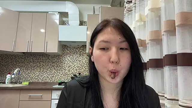 Snapshot of Ameliya_kim chatting on 04-15-26, 09:04 Ameliya kim online show from 04-15-26, 09:04