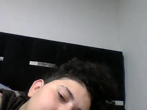 lunaa love online show from 03-29-26, 11:27