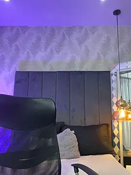AngelCheerry  online show from 05-08-26, 11:37