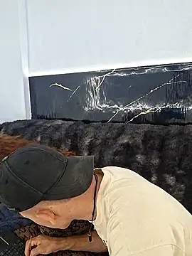 Snapshot of MeridaHilton chatting on 04-11-26, 03:05 MeridaHilton online show from 04-11-26, 03:05