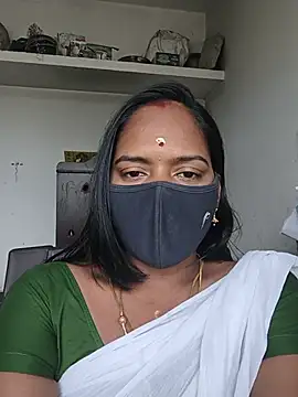 Snapshot of Tamil_Sangeetha chatting on 05-29-26, 05:38 Tamil Sangeetha online show from 05-29-26, 05:38