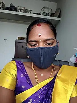 Snapshot of Tamil_Sangeetha chatting on 05-30-26, 12:46 Tamil Sangeetha online show from 05-30-26, 12:46