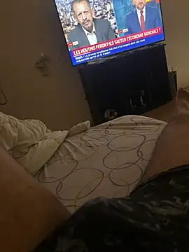 Snapshot of rocoparis chatting on 03-29-26, 02:06 rocoparis online show from 03-29-26, 02:06