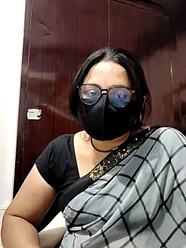 purvi46 online show from 04-12-26, 04:56