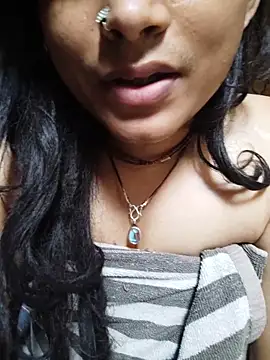 SweetTsAngel online show from 04-12-26, 07:24