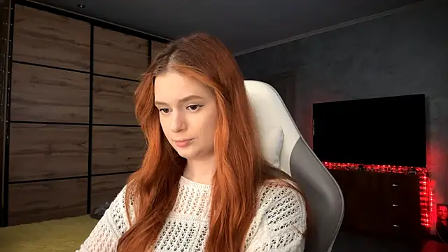 FoxyEmma online show from 04-07-26, 03:12