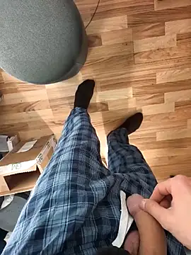 MassiveMask online show from 04-07-26, 08:15